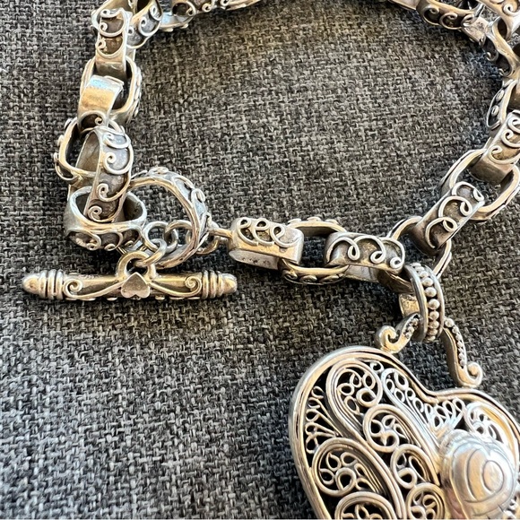 Brighton Treasures .925 Sterling Silver Filgree Heart Toggle Bracelet RARE Bali - Picture 2 of 7